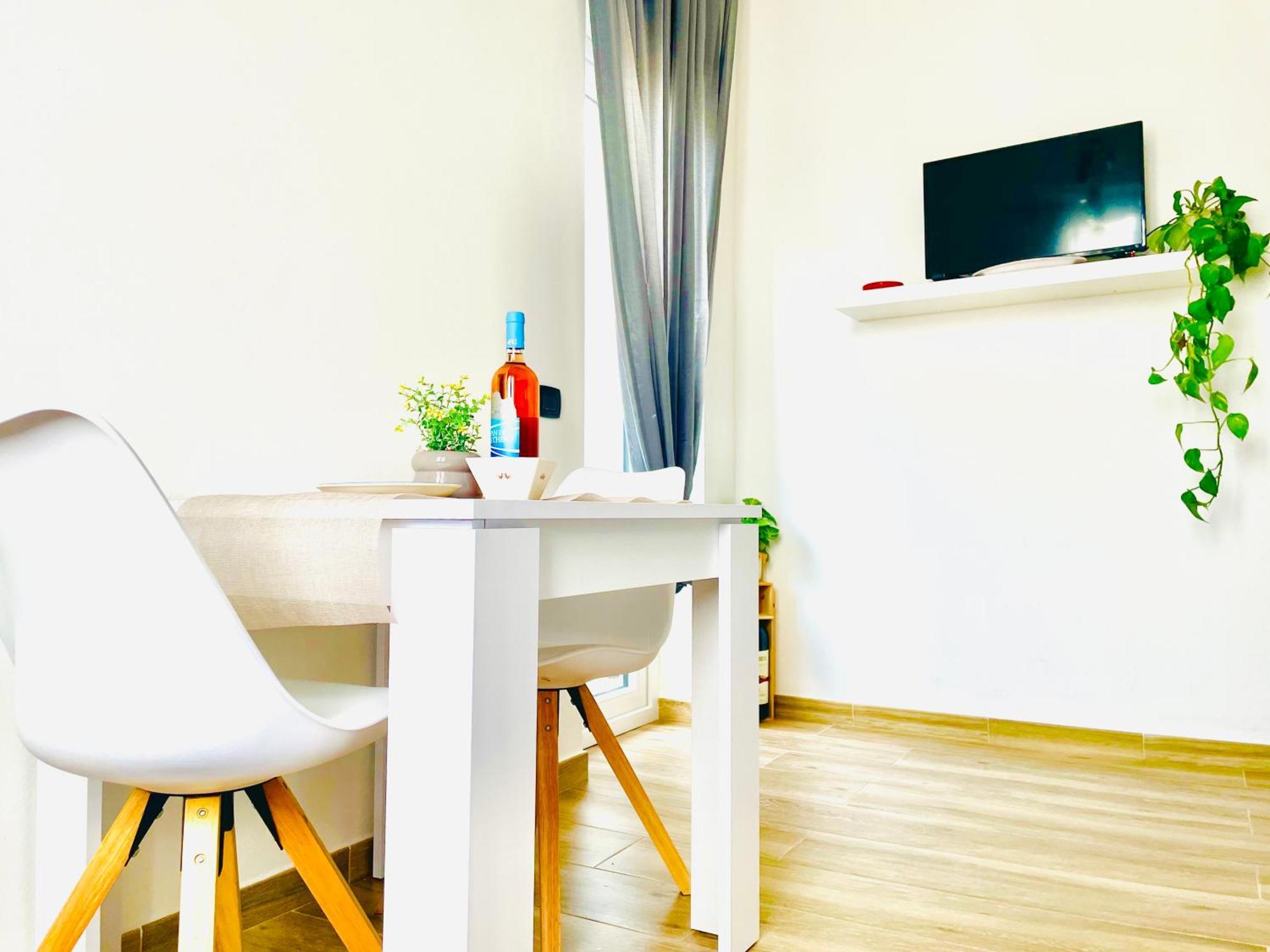Casa Vacanze I Giardini Iglesias Esterno foto